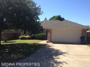 612 Thrush Dr, Leander, TX 78641