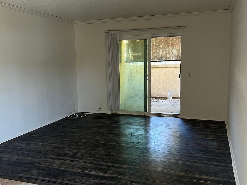 1st image of 149 W 6th St APT 35