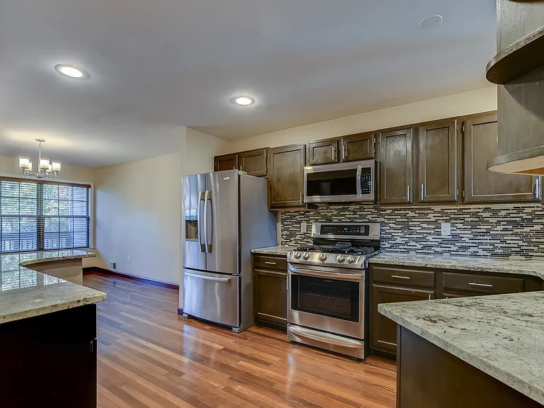 403 Taggert Dr — Photo 16