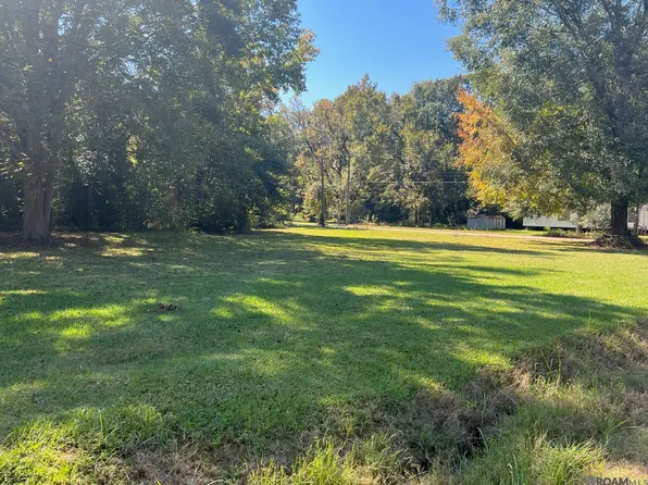 Saint John Ln, Baton Rouge, LA 70807