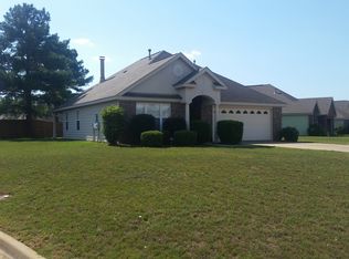 1588 Hawthorne Ln, Prattville, AL 36066