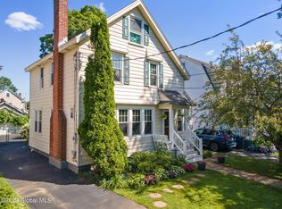 23 Van Schoick Ave, Albany, NY 12208