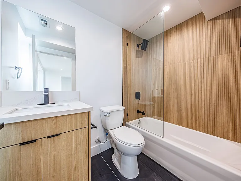 2026 Luxury 3, 4 & 5 Bed Townhomes — Photo 53