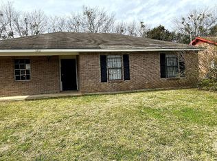 5252 Levenson Rd, Montgomery, AL 36108