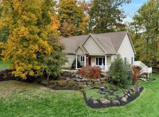 620 Black Powder Dr, Lewisberry, PA 17339