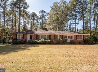 350 Forrest Ave, Fayetteville, GA 30214