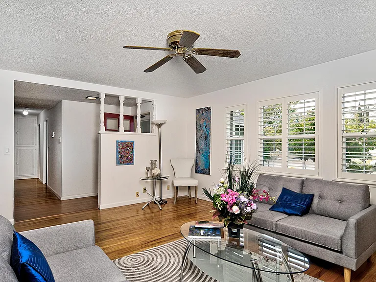 5778 Waltrip Ln — Photo 8