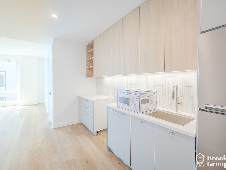 1st image of 1889 Atlantic Ave #8K
