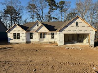 51 Memory Ln, Eufaula, AL 36027