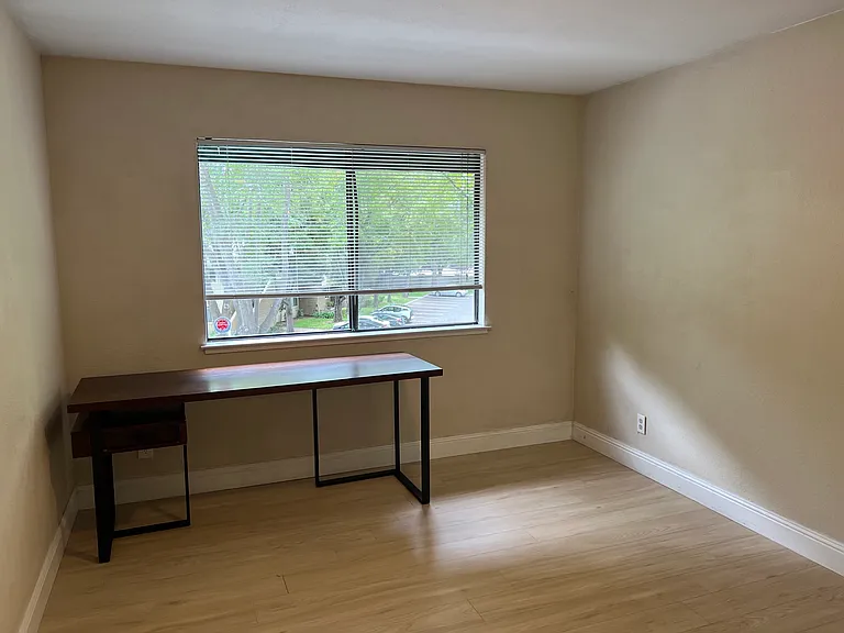 5410 Makati Cir — Photo 12
