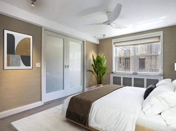 310 West 55th Street image 10 of 23