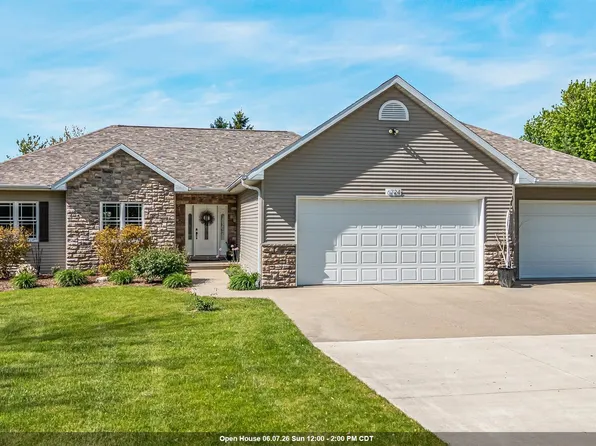W6724 Charleen Ln, Greenville, WI 54942