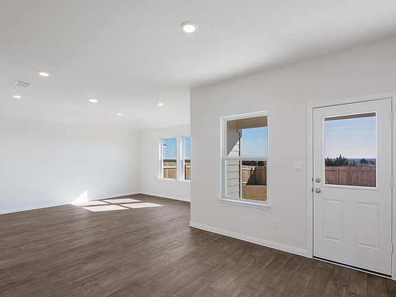 7th image of this home