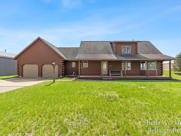 7320 100th St SE, Caledonia, MI 49316
