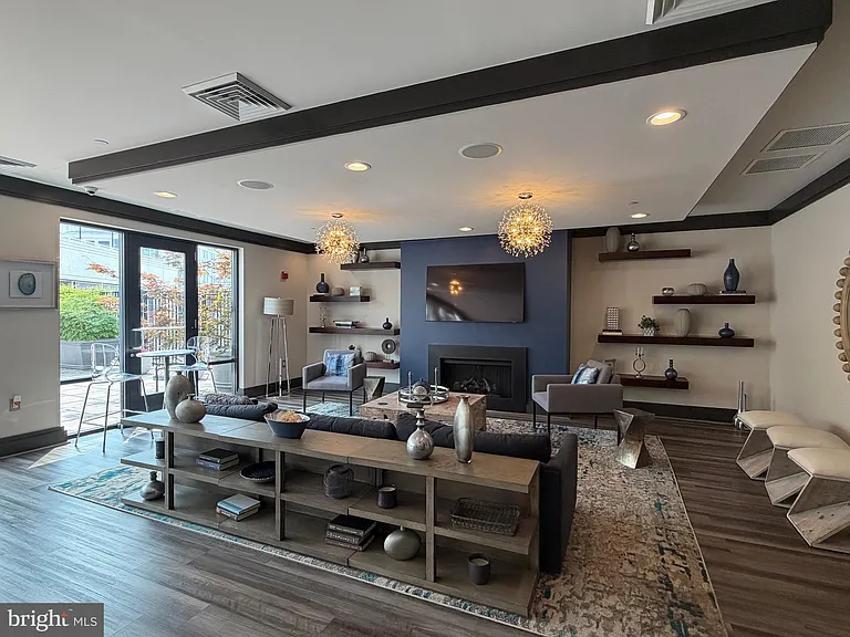 38 Maryland Ave #335 — Photo 25