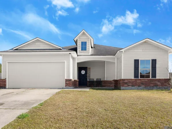 35080 Rayville Dr, Denham Springs, LA 70706
