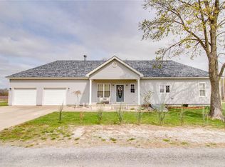 601 Promenade St, Kane, IL 62054