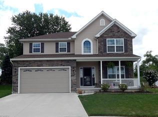 39105 Crescent Dr, Avon, OH 44011