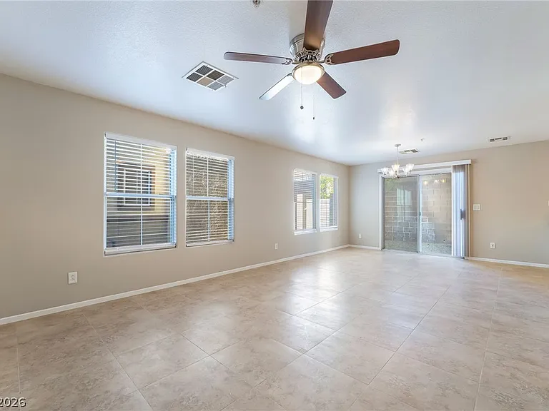 647 Moonlight Stroll St — Photo 5