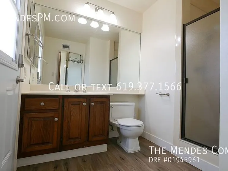 College Rental on 54th St. — Photo 15