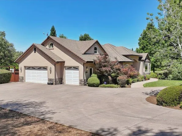 13700 Blackwood Way, Auburn, CA 95602