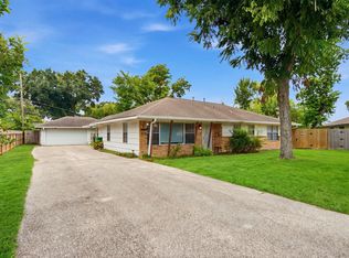 9435 Springmont Dr, Houston, TX 77080