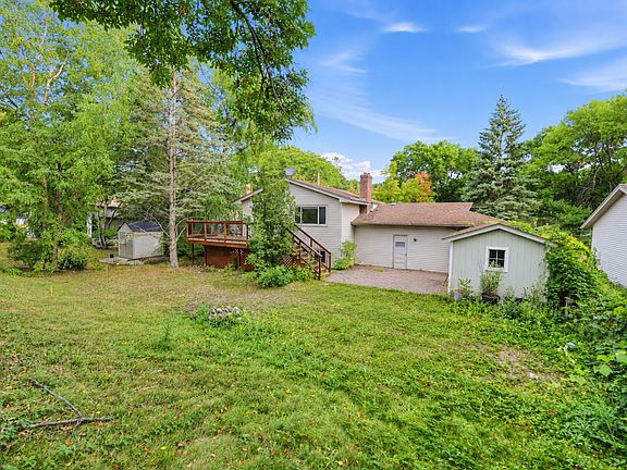 4th image of 7351 Berkshire Way