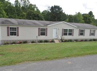 437 Bise Rdg, Clintwood, VA 24228