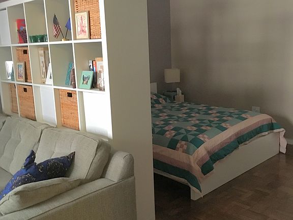 4th image of 4131 51st St