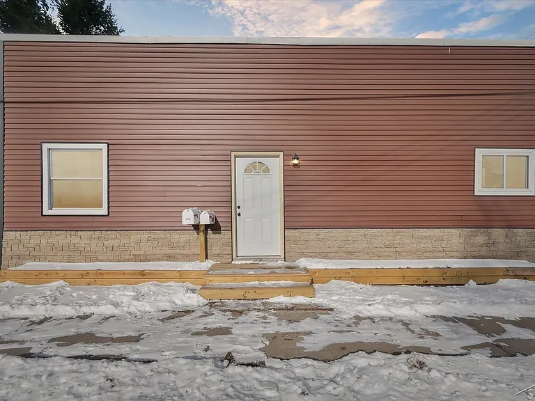 356 Shattuck Rd — Photo 17