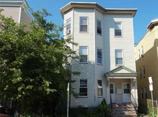 23 Beale St #1, Dorchester Center, MA 02124