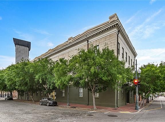 2nd image of 801 Saint Joseph St #11