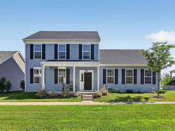 967 Celebration Dr, Aurora, IL 60504