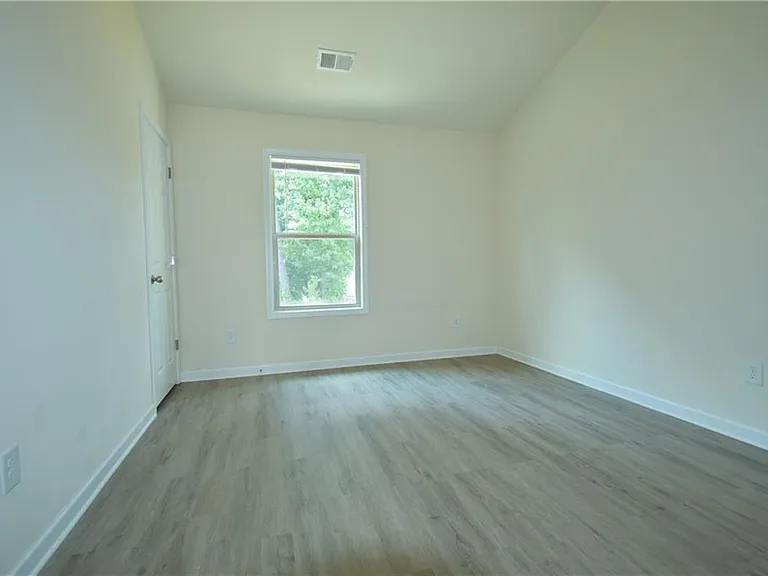 3094 Tofte Dr — Photo 25