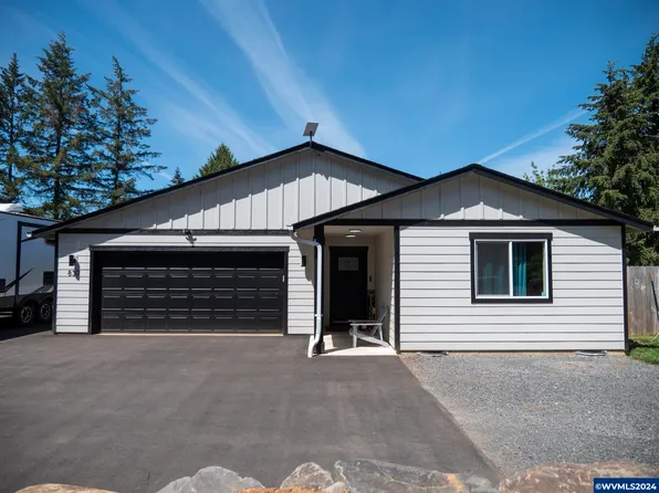 830 Elkhorn St, Sweet Home, OR 97386