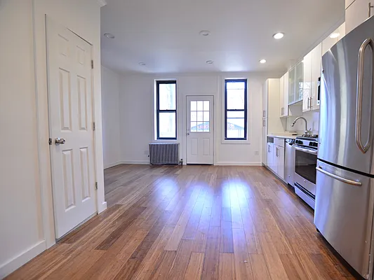 Rented by Rental Solutions Inc | media 2