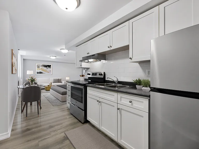2110 Keele St #806 — Photo 1