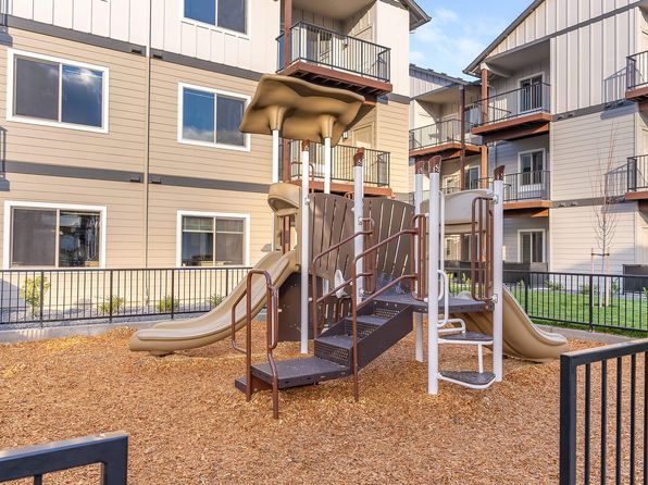 2145 Molalla Rd #P-p201