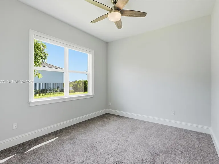 4662 Estates Cir — Photo 41