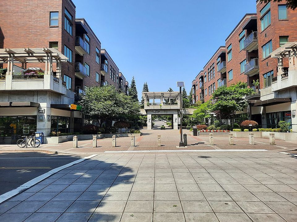 1st image of 400 W 8th St Unit 211