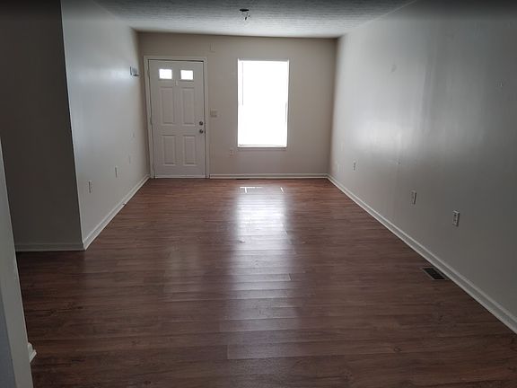 2nd image of 148 Henry Dr
