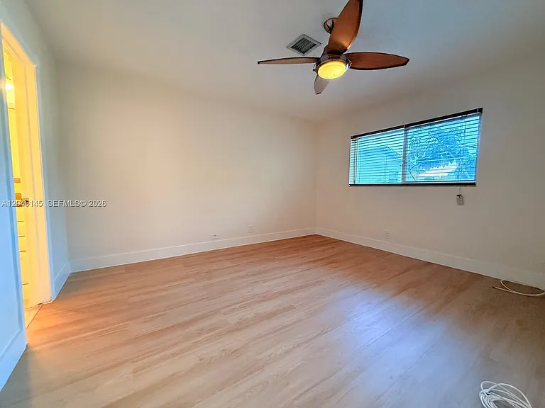 2832 Fillmore St #20 — Photo 9