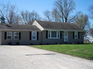 5439 W Lindale Dr, Decatur, IL 62522