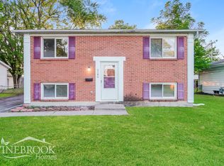 3186 Sundale Rd, Columbus, OH 43232
