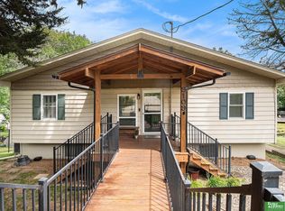 9109 Murray Dr, Plattsmouth, NE 68048