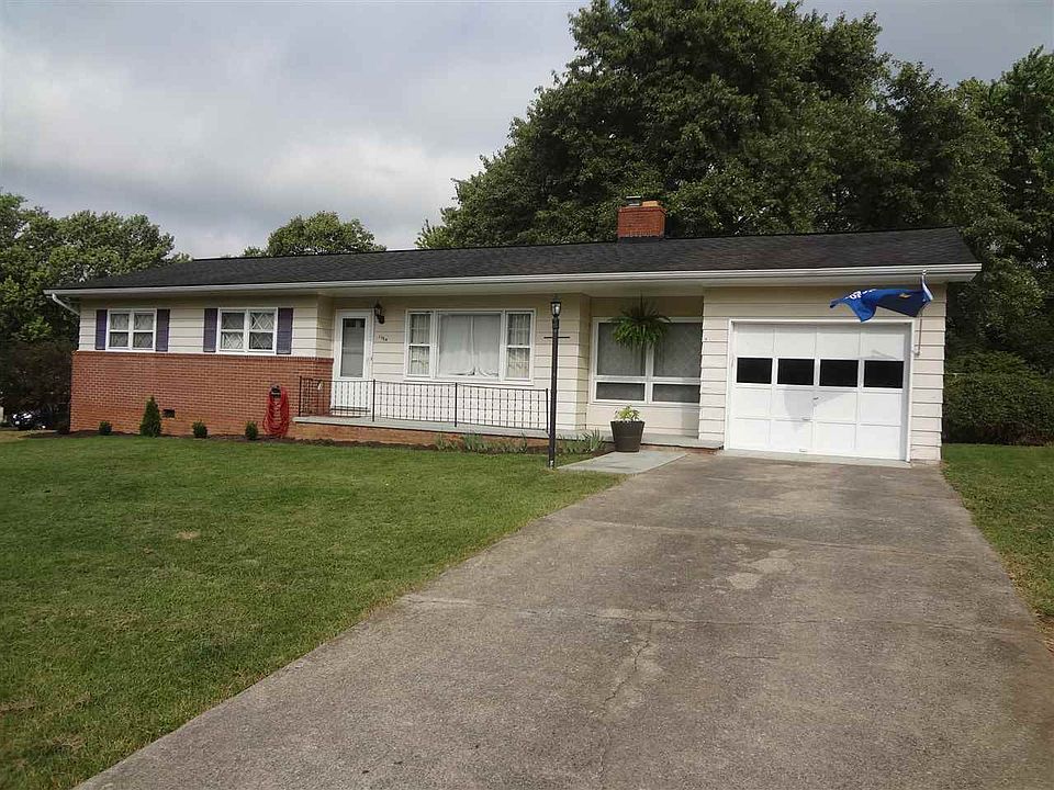 1st image of 1194 Dale Cir