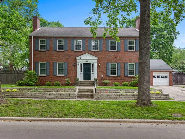 716 W Iowa St, Urbana, IL 61801