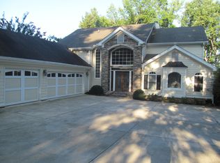 3225 Lanier Beach South Rd, Cumming, GA 30041