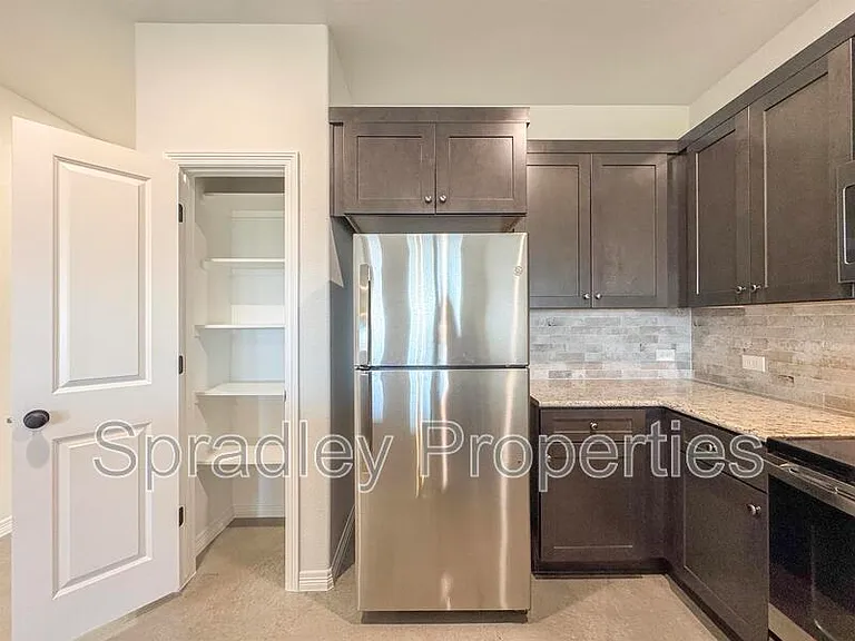 205B Juniper Dr — Photo 10