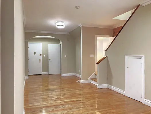 Rented by Matthew Gros-Werter, LREB  | media 15